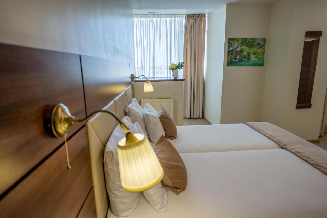 Aparthotel Sir Fundeni Tower ブカレスト エクステリア 写真