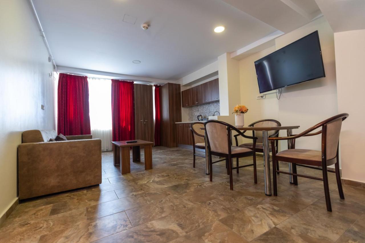 Aparthotel Sir Fundeni Tower ブカレスト エクステリア 写真