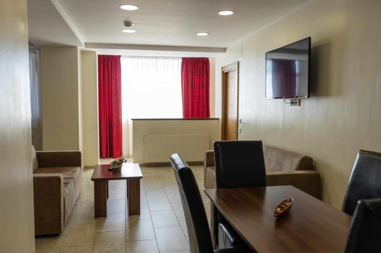 Aparthotel Sir Fundeni Tower ブカレスト エクステリア 写真